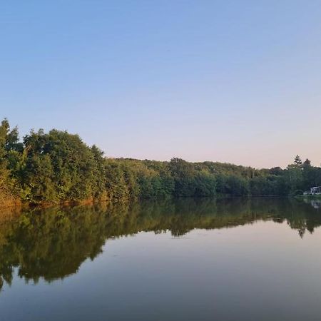 Camping De La Reuille Flere-la-Riviere Екстер'єр фото
